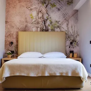Guerrinibnb Civico 5 Bed & Breakfast